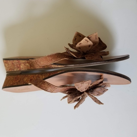 Carlos Santana Wedge Sandals - Picture 6 of 8